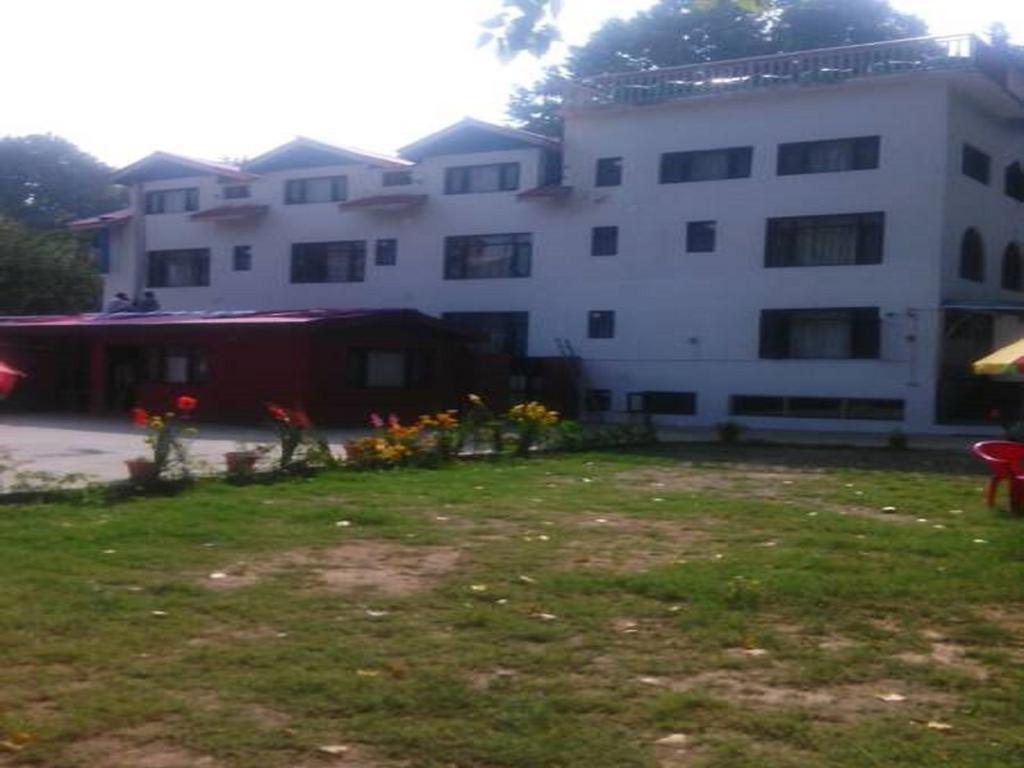 Hotel Grand Jigar Srīnagar Eksteriør billede